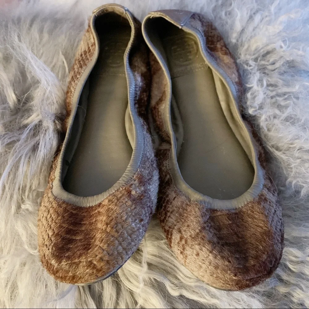 Tory Burch “Fur” Ballet Flats Size 8.5 EUC